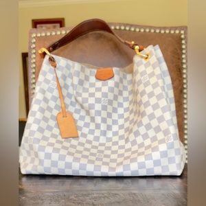 Louis Vuitton Graceful PM